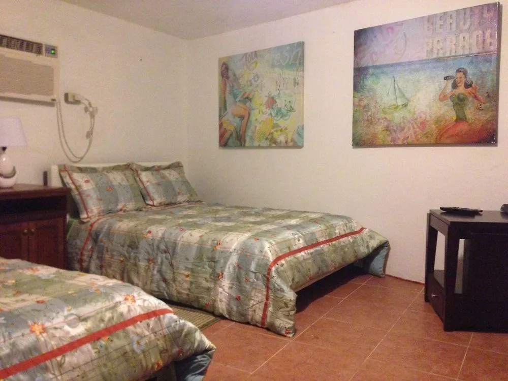 Ventana Al Atlantico At Arecibo 681 Ocean Drive