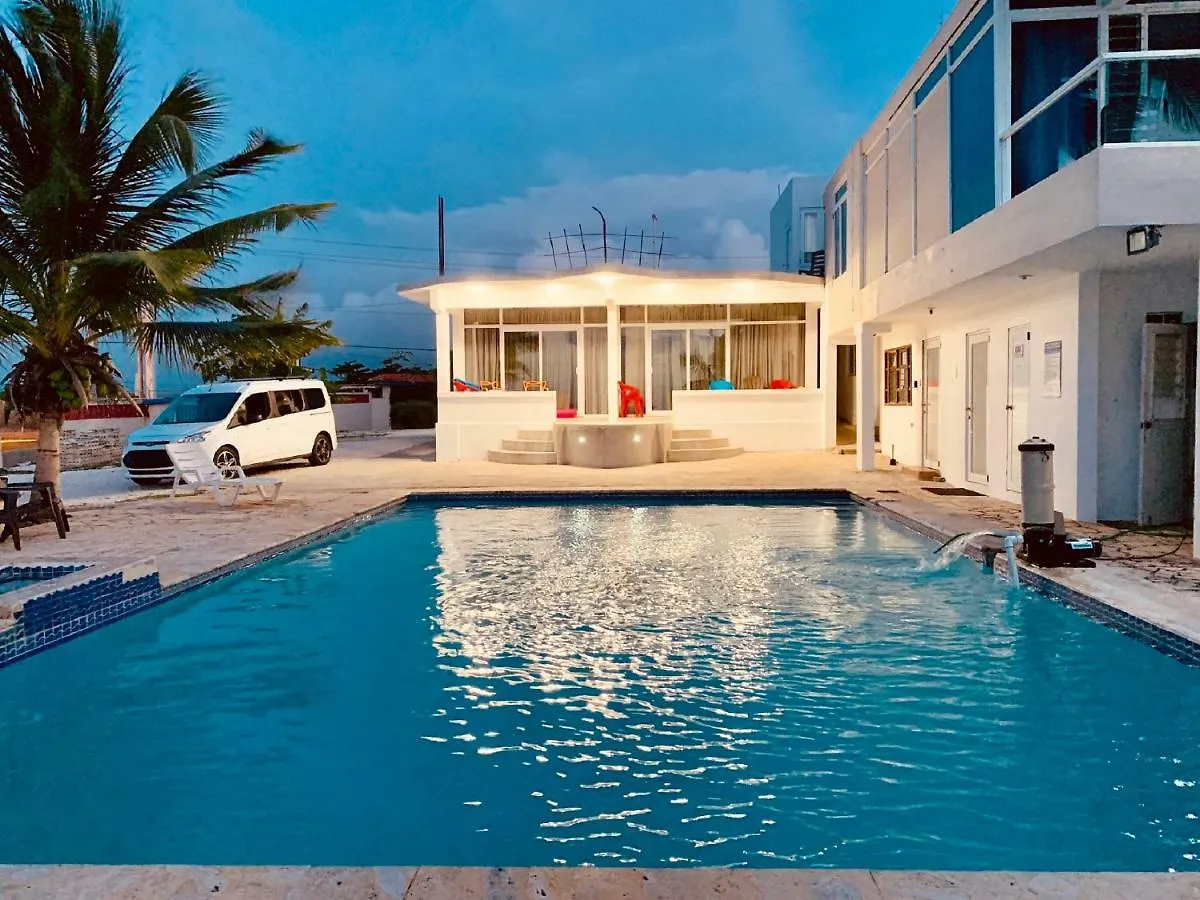 Ventana Al Atlantico At Arecibo 681 Ocean Drive Homestay Islote
