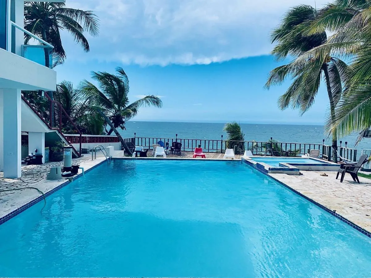 Ventana Al Atlantico At Arecibo 681 Ocean Drive Islote